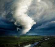 Large tornado