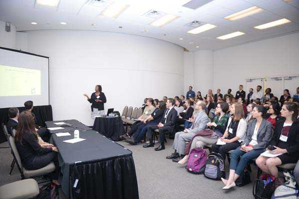 Nina Smith gives tips and resources during Career Networking Night