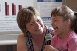 Sandy with her daughter