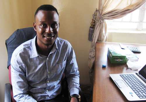 Mohamad Falilu Jalloh, program manager for FOCUS 1000, a CDC partner and nongovernmental public health agency in Sierra Leone. 