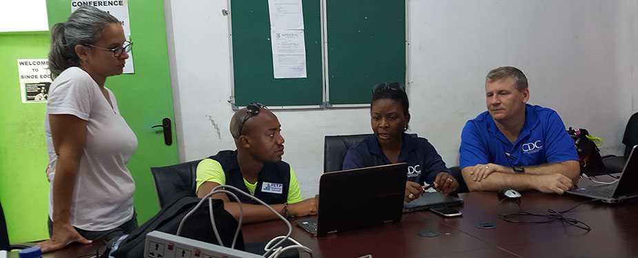 CDC team works with the FETP advisor in the county health team's EOC.