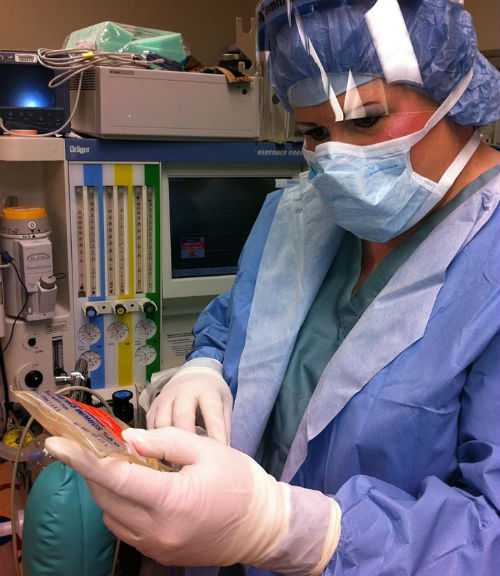 Photo of Anita Lesko at work as a nurse anesthetist