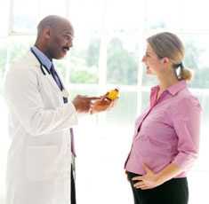 Preg-woman-Doc-Meds.jpg