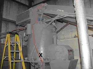 	Densifier in which fatality occured. The rotor blade is located inside the Densifier.