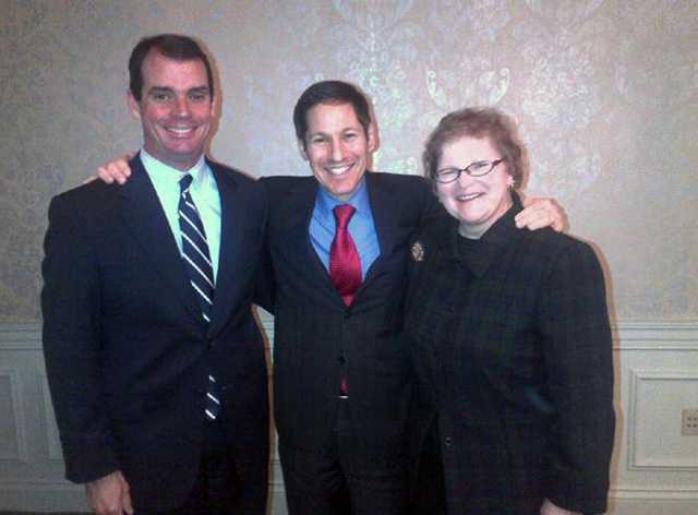 CDC Director Tom Frieden with the health officials from the two accredited state health departments, Terry Cline, OK, and Mary Selecky, WA.